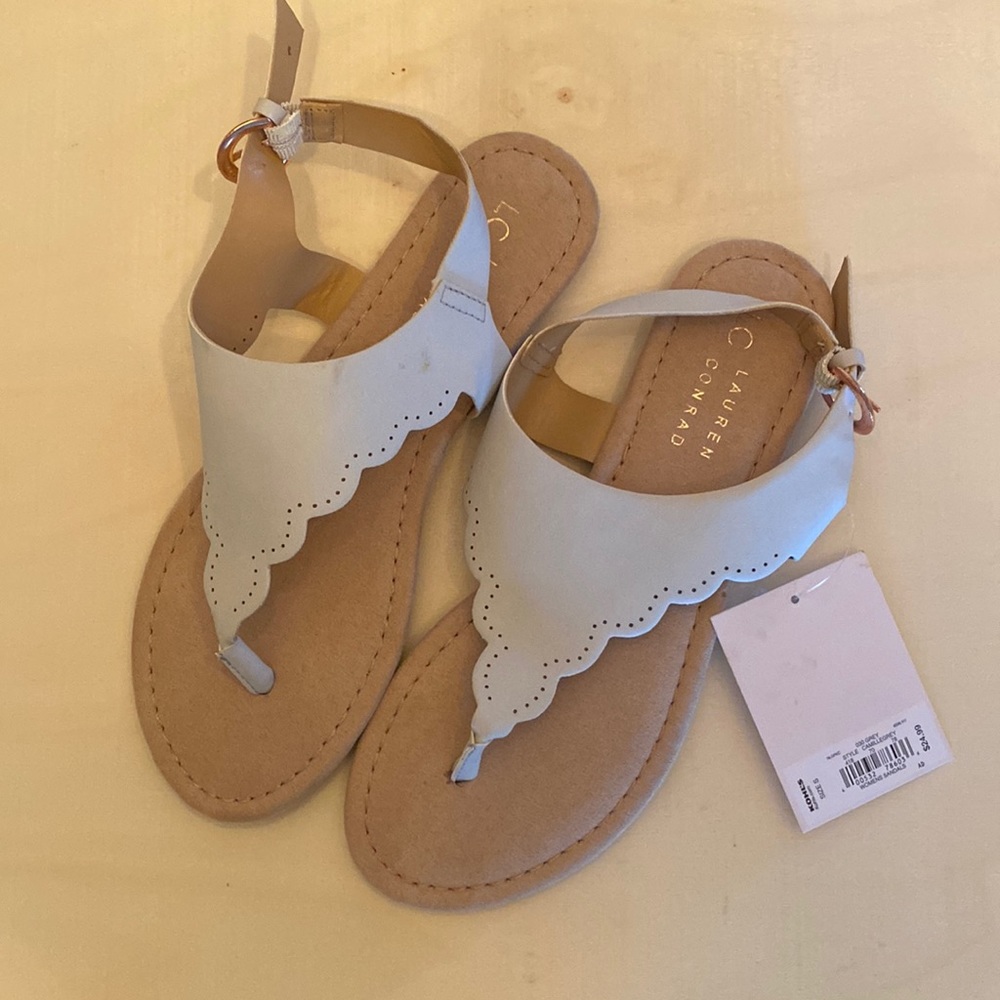 NWT, Lauren Conrad Sandals, Size Small 5-6